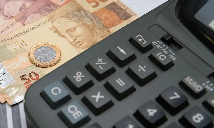 Dívida Pública sobe 1,91% em abril e encosta em R$ 8,8 trilhões