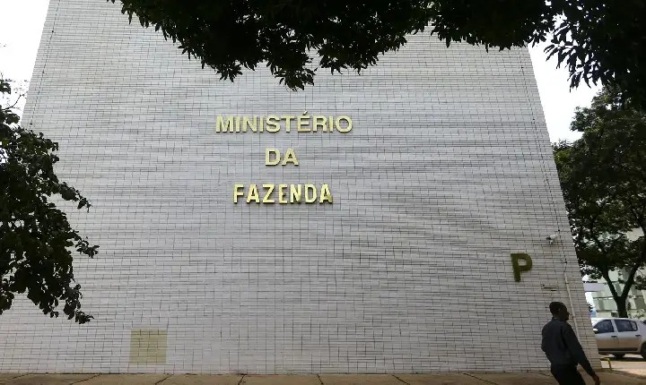 Fazenda alerta sobre falso site do Novo Desenrola