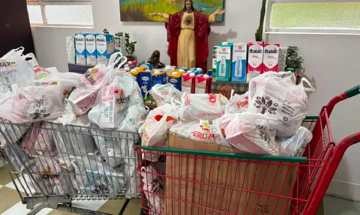 Município arrecada 350 litros de leite para a Fundação José e Auta Gomes