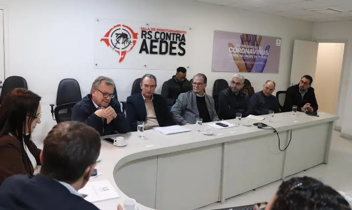 Nova provedoria da Santa Casa reúne-se com a Secretária Estadual de Saúde