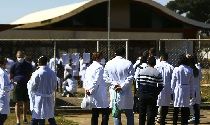 Revalida 2026/1: nota de corte da primeira fase é de 59 pontos