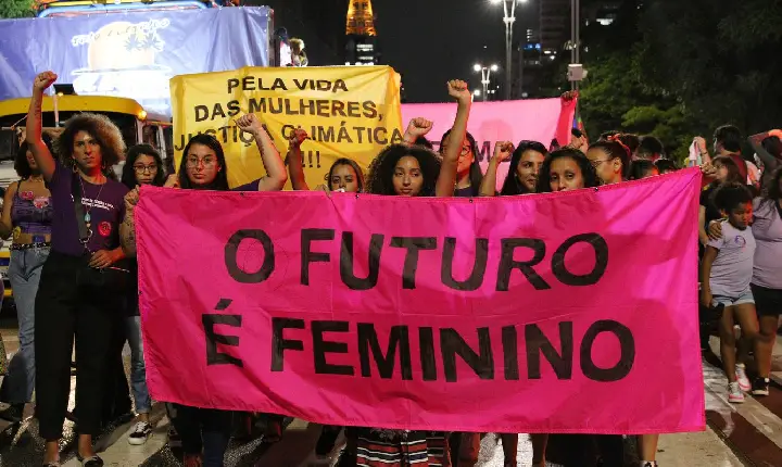 Unilab e Instituto Maria da Penha abrem turma de educação em gênero 