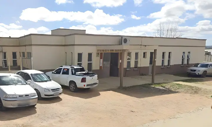 Vereadora cobra providências urgentes no Posto de Saúde do bairro Floresta