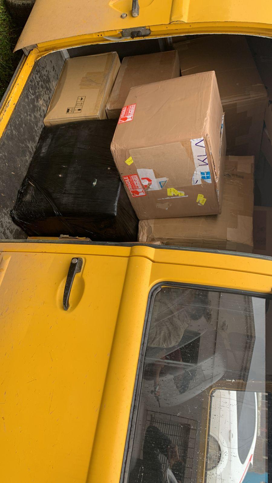 POLÍCIA CIVIL APREENDE CARGA DE PRODUTOS SEM ORIGEM DECLARADA, AVALIADA EM MAIS DE 1 MILHÃO DE REAIS 