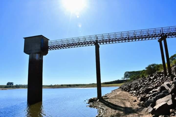 Barragem da Sanga Rasa em Bagé atinge 7 metros abaixo do normal
