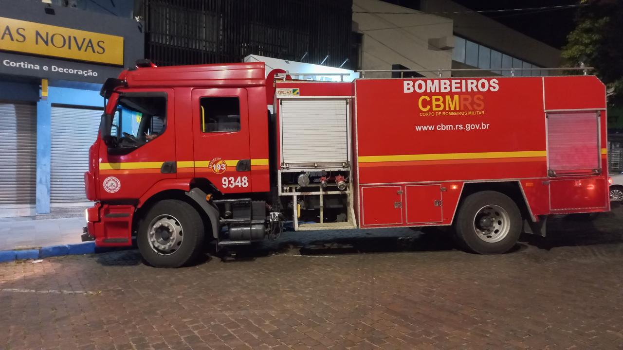 Corpo de Bombeiros atende situação na Sete de Setembro