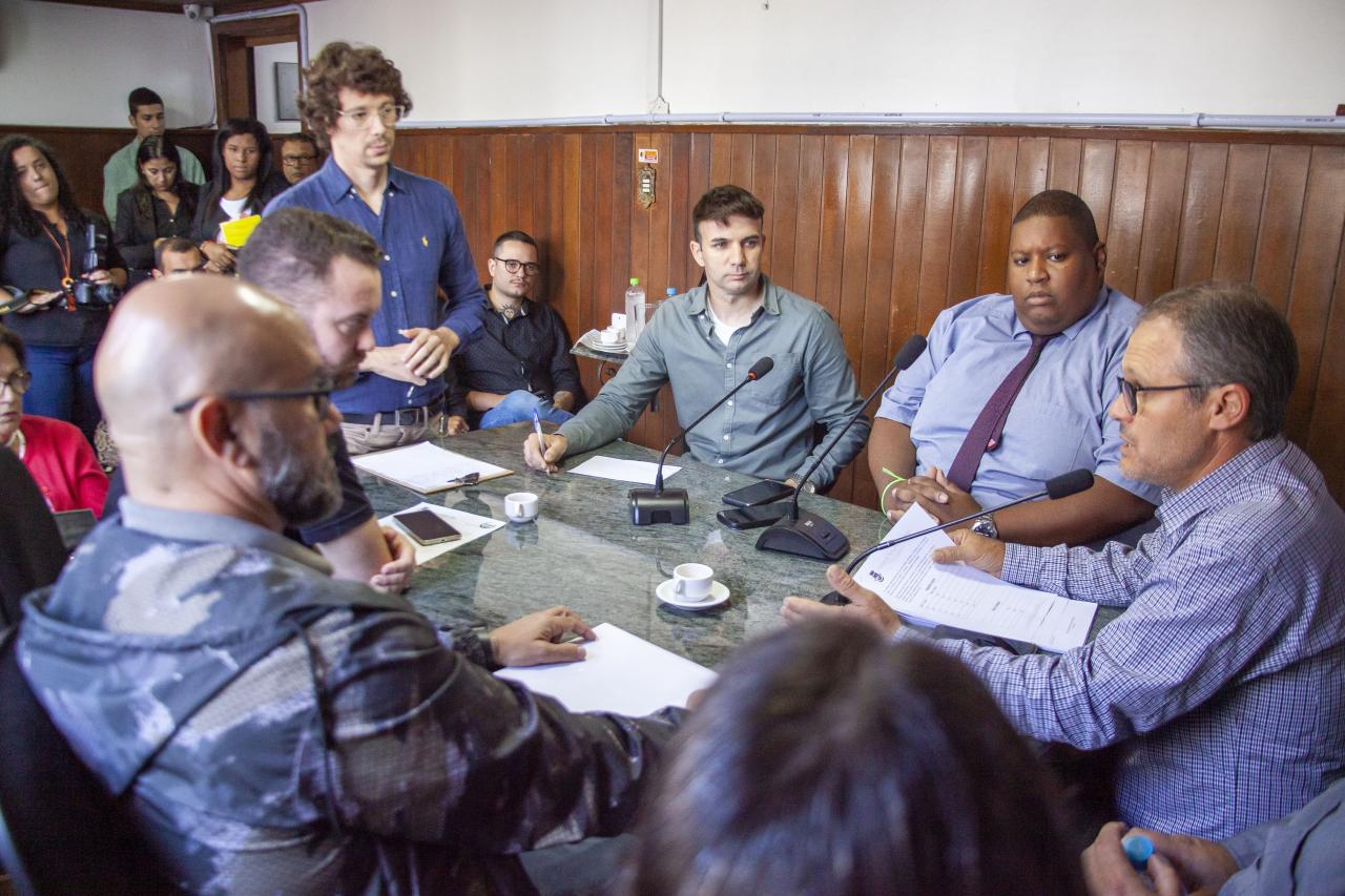 Linha de ônibus do Mingote Paiva é retomada após reunião na Câmara de Vereadores