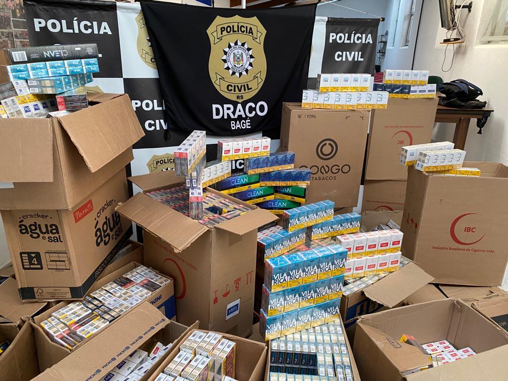 Polícia Civil e Receita Federal apreendem carga de cigarros