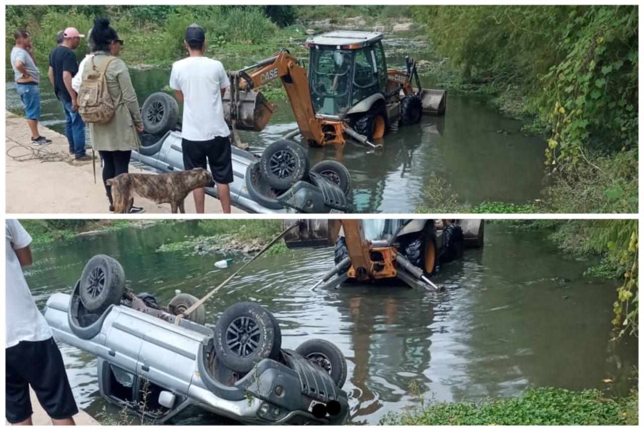 Camionete cai em ponte no Passo do Onze