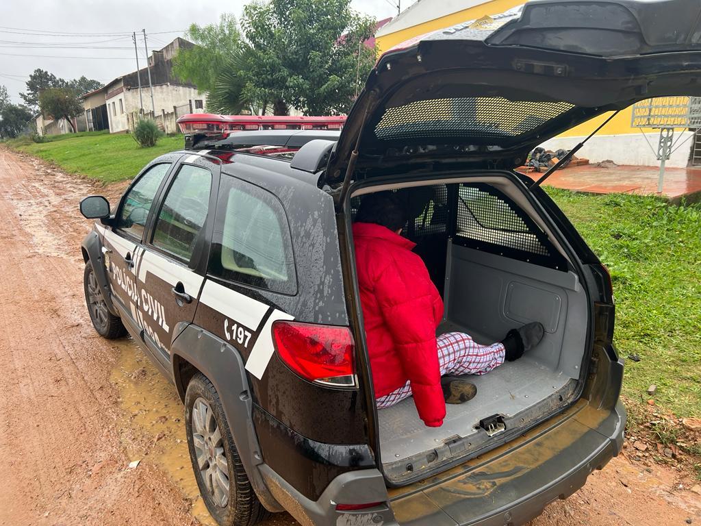 Polícia Civil prende homem por tentativa de homicídio no bairro Castro Alves