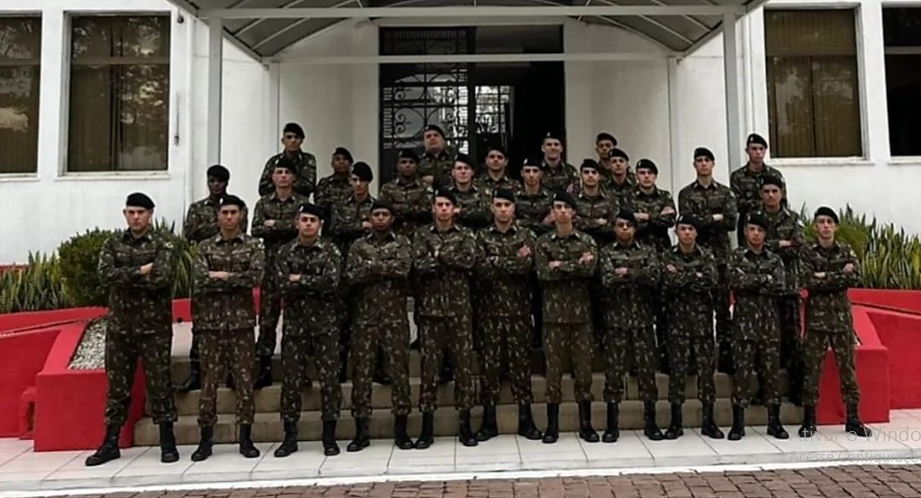 3° RC Mec realiza formatura para militares recém promovidos