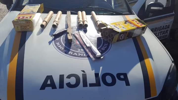 Brigada Militar apreende vários objetos com torcida do Guarany