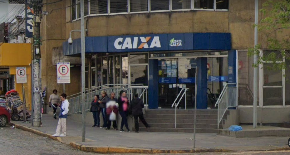 Caixa vai abrir uma hora mais cedo nesta sexta-feira (21) para renegociação de dívidas