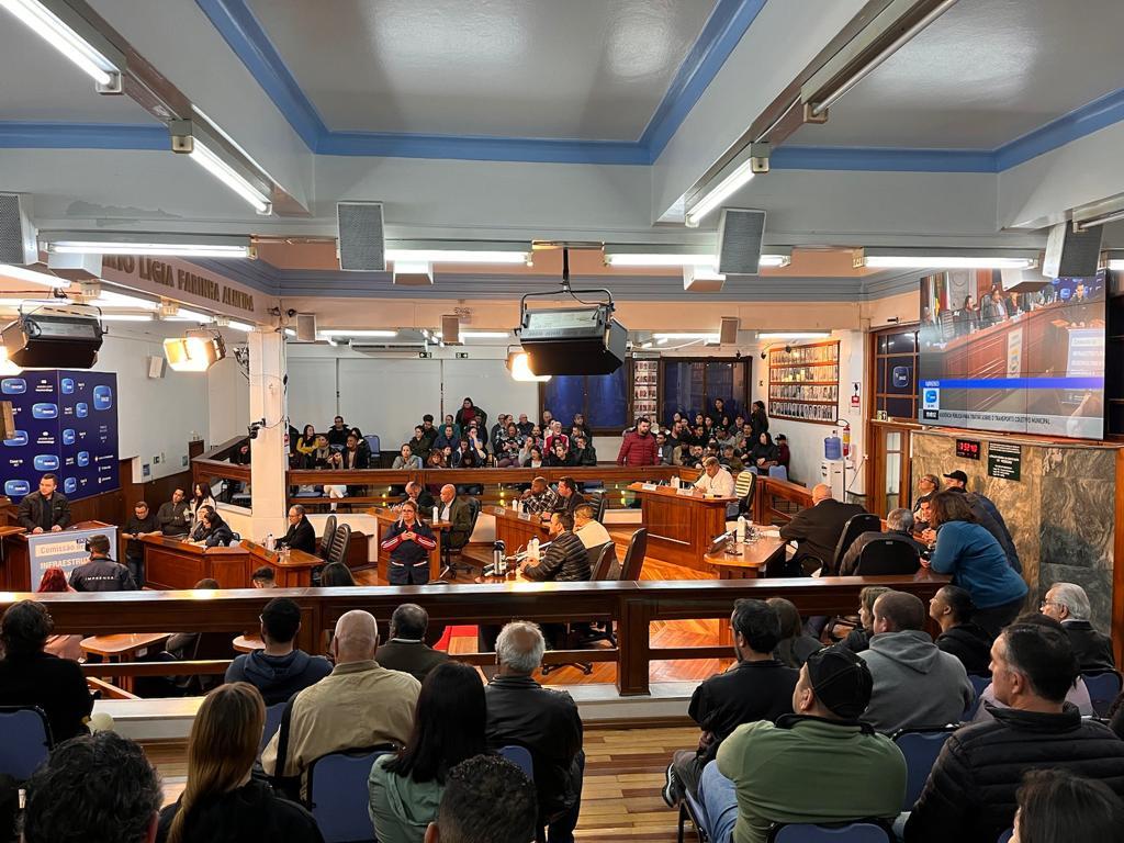 Audiência pública sobre transporte coletivo de Bagé teve seus primeiros debates