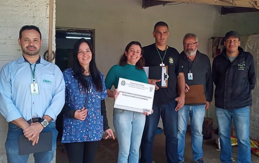 Canil municipal recebe visita do Conselho Regional de Medicina Veterinária