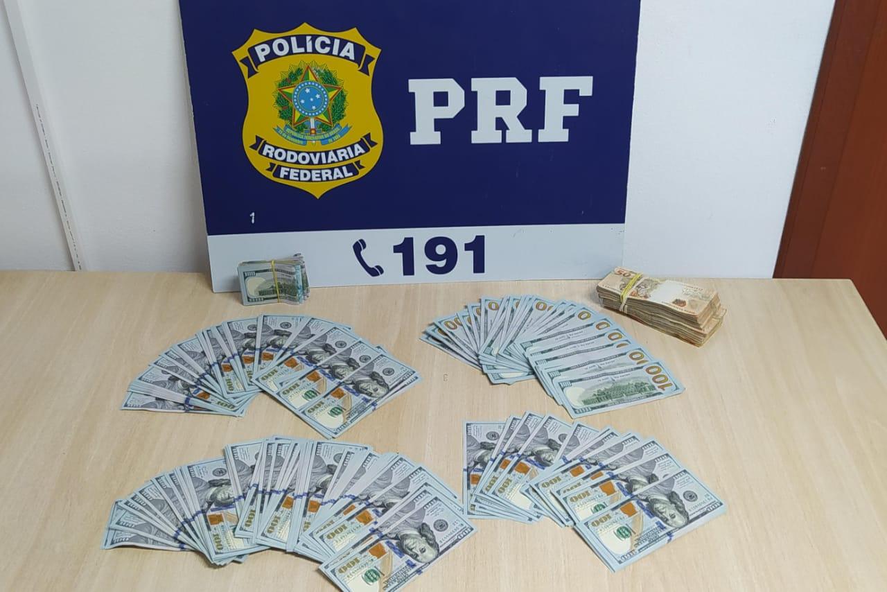 PRF apreende 44 mil dólares escondidos em veículo na BR 153
