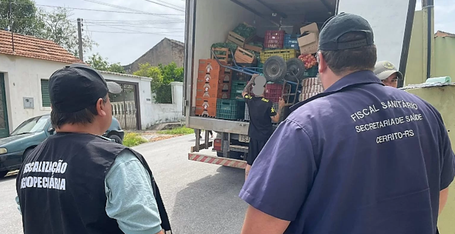 Operação apreende mais de 700 kg de carnes impróprias que iriam para escolas da região