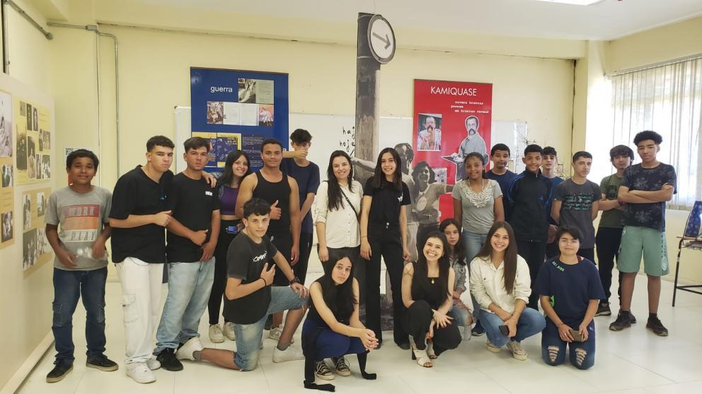 Professora da Unipampa realiza oficinas literárias com escolas públicas de Bagé