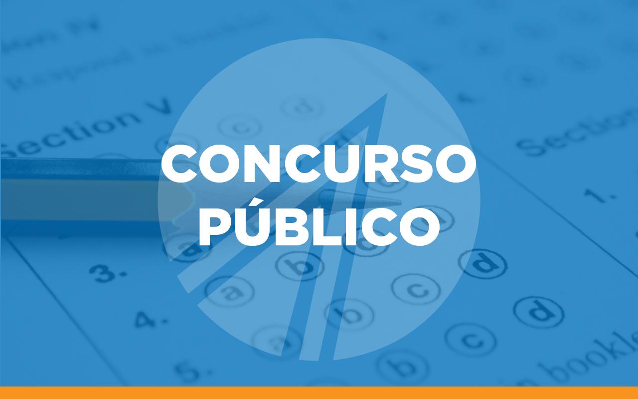 Governador anuncia concurso público para a rede estadual de ensino