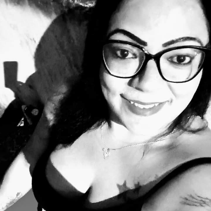 Mulher é morta com disparo de arma de fogo no rosto