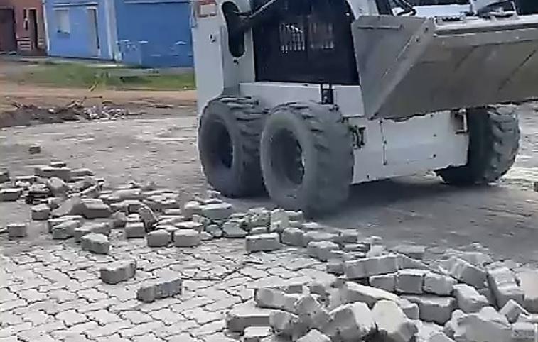 Trecho da rua Rodrigues Lima recebe obra de pavimentação