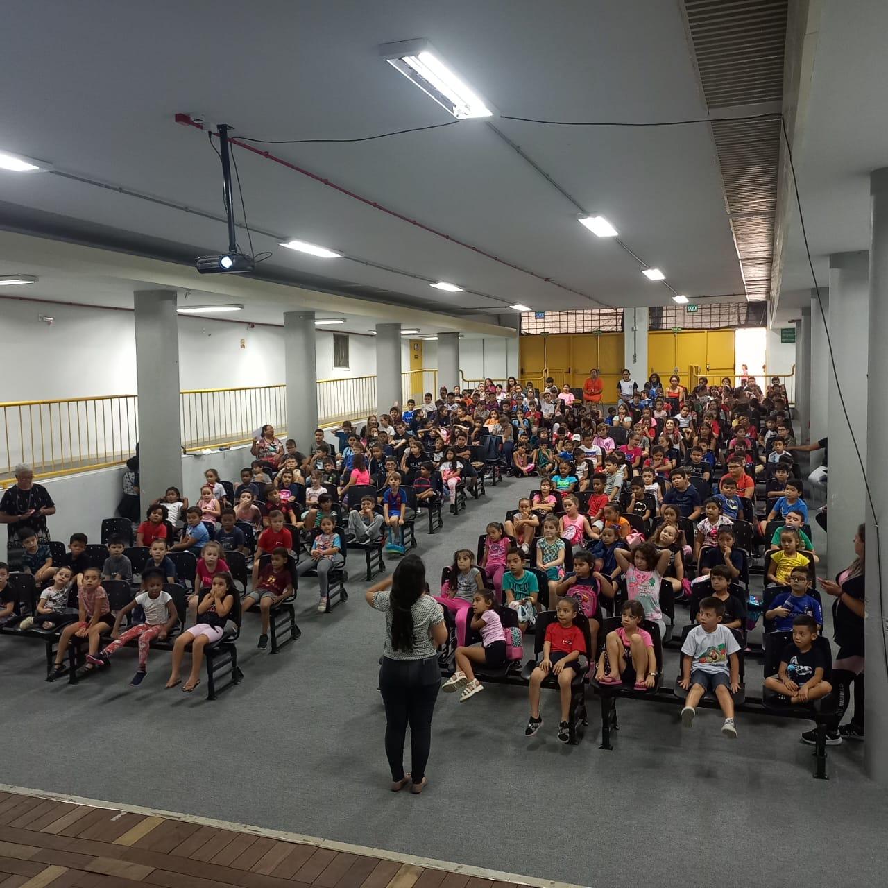 Estudantes do município recebem orientação sobre a Dengue