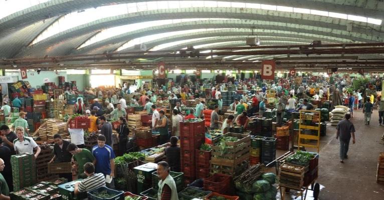 CEASA-Poa retoma atividades depois de dois dias fechada
