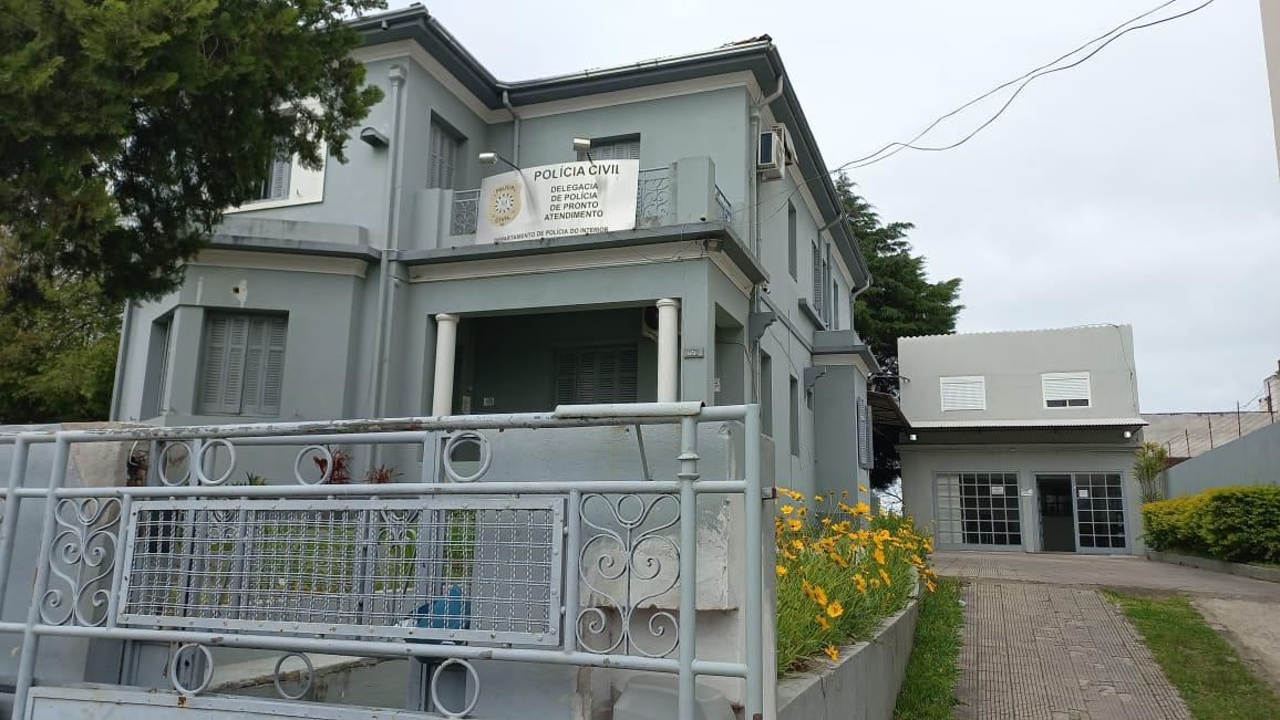 Propriedade tem cerca furtada no bairro Tiaraju