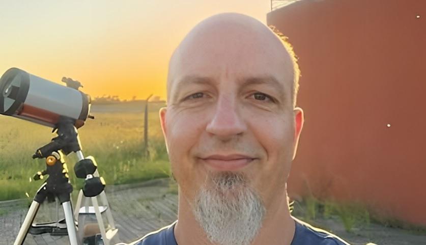 Professor da Unipampa atua como palestrante em evento internacional de astronomia