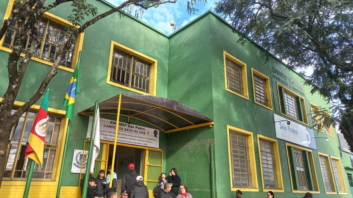 Ação no STF - O que pode acontecer com as escolas cívico militares do RS