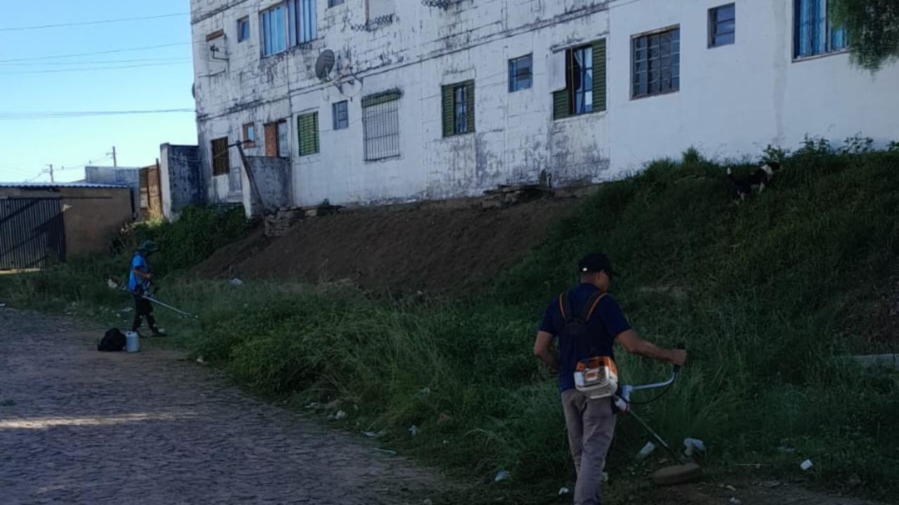 Seinfra realiza mutirões de trabalho em vários pontos da cidade