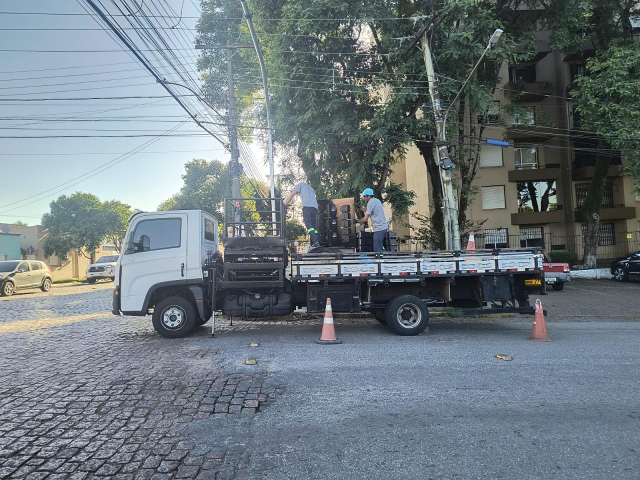 Novos semáforos serão instalados esta semana na zona norte de Bagé