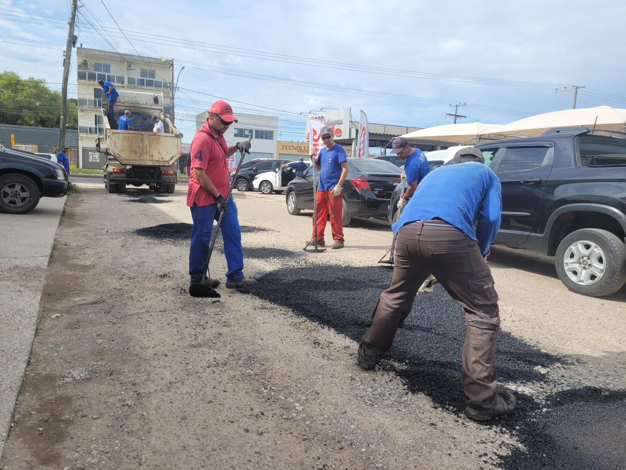 Município inicia operação Tapa Buracos na zona urbana de Bagé