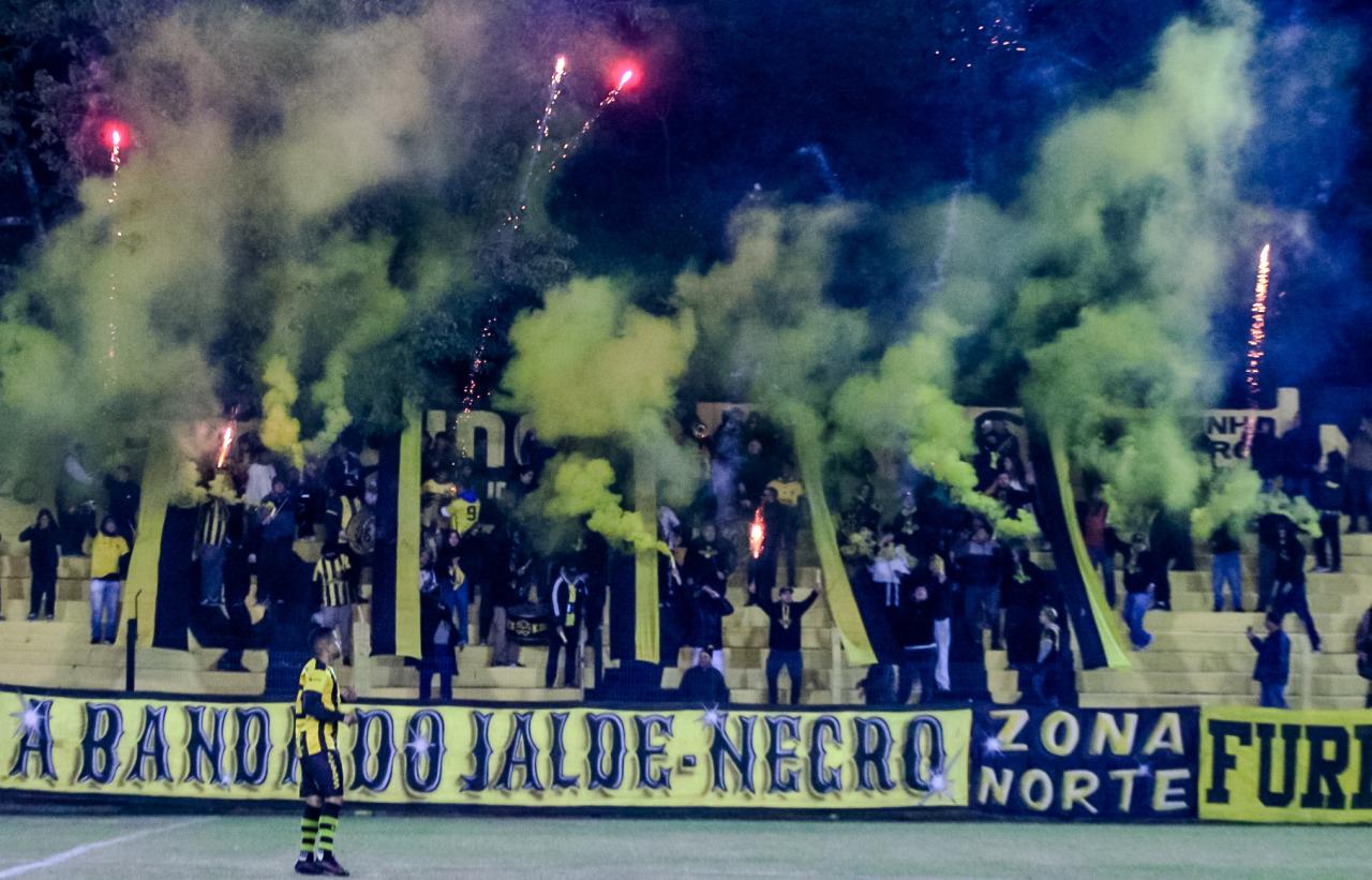 Bagé faz jogo decisivo em casa contra o Inter de Santa Maria neste domingo
