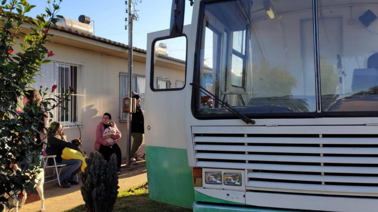 Residencial Ebenézer recebe ação do Castramóvel da Prefeitura