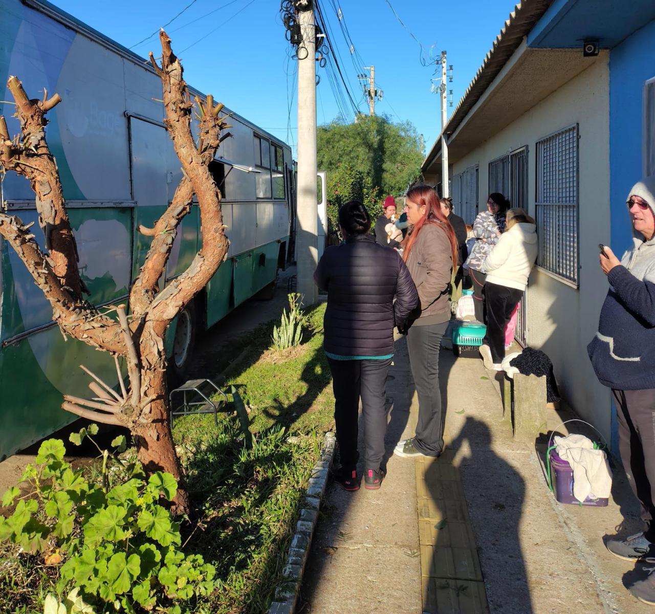 Castramóvel segue atendendo nos bairros da cidade