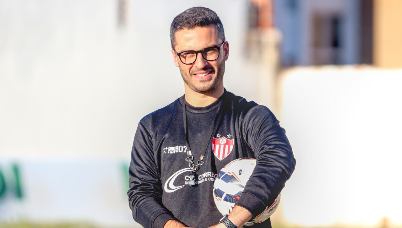 Guarany renova contrato com treinador William Campos