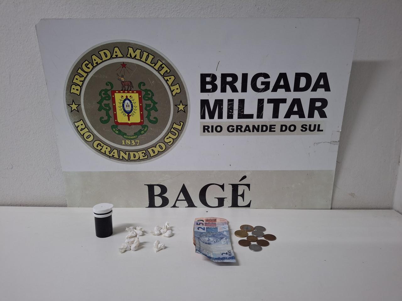 Indivíduo é preso por tráfico de drogas na noite desta terça-feira