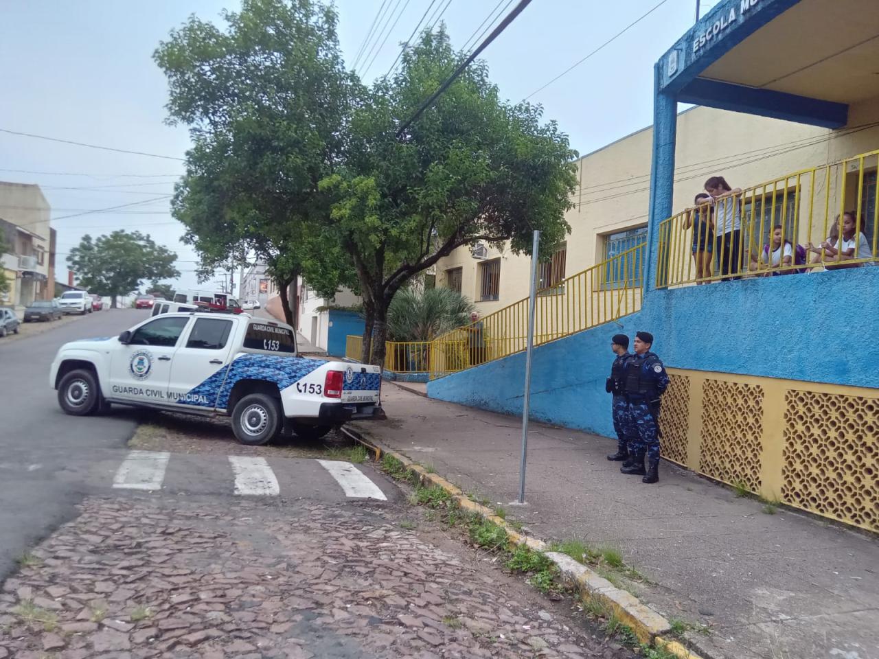 Município amplia ações de segurança nas escolas com colaboração da Brigada Militar e Polícia Civil