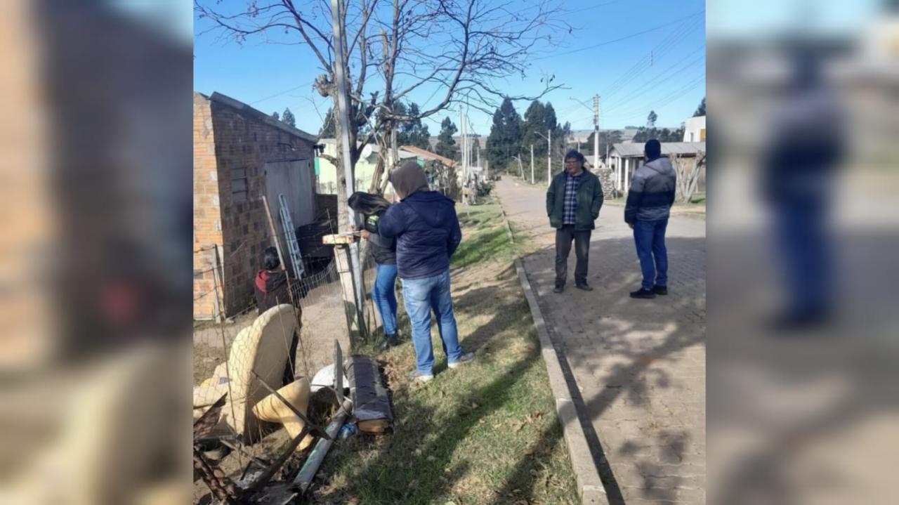Polícia e Vigilância Sanitária realizam diligências para averiguar maus tratos a animais em Candiota