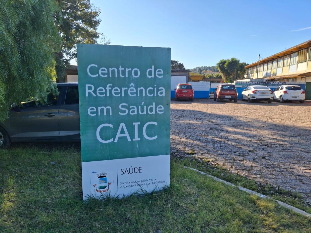 Vereadora apresenta requerimento cobrando solução para falta de estrutura elétrica no CAIC