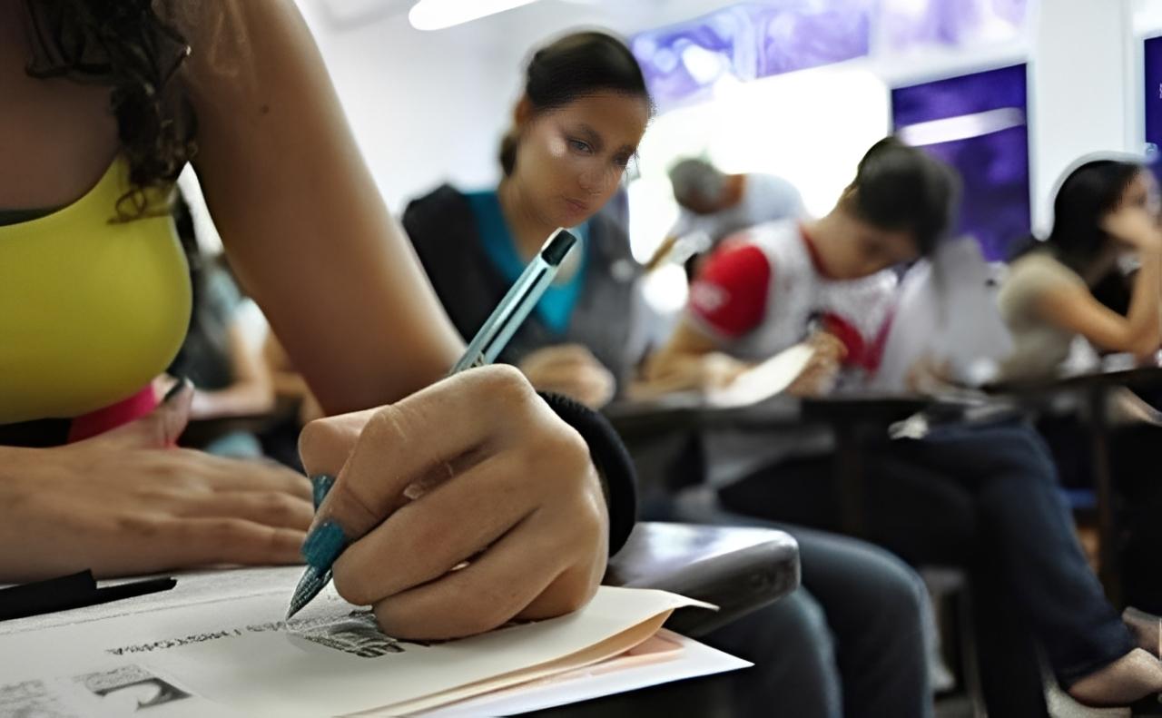Câmara de Bagé analisa projeto que amplia atendimento a estudantes com TEAp, TDAH, TOD e TOC