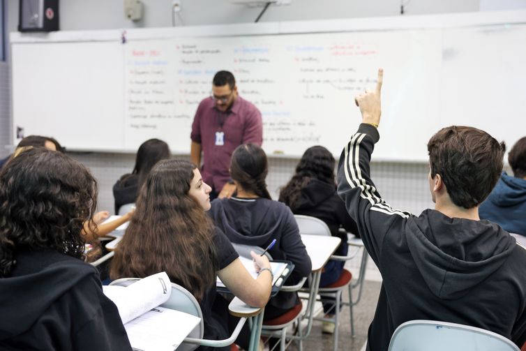 Escolas podem corrigir dados do Censo Escolar 2025 até 23 de outubro