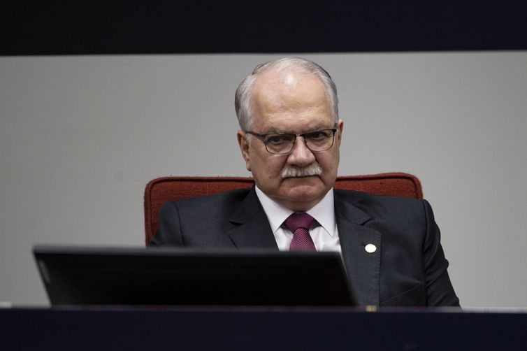 Fachin toma posse na presidência do STF nesta segunda-feira