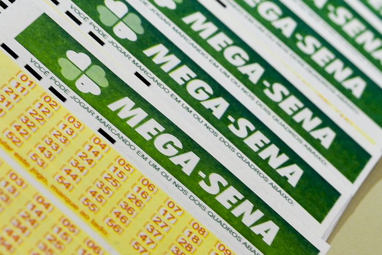 Mega-Sena não tem acertador e prêmio vai a R$ 40 milhões; veja dezenas