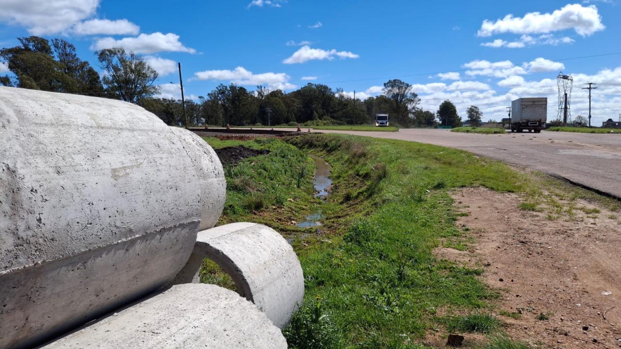 Vereador busca informações em POA sobre paralisação das obras no trevo de São Domingos