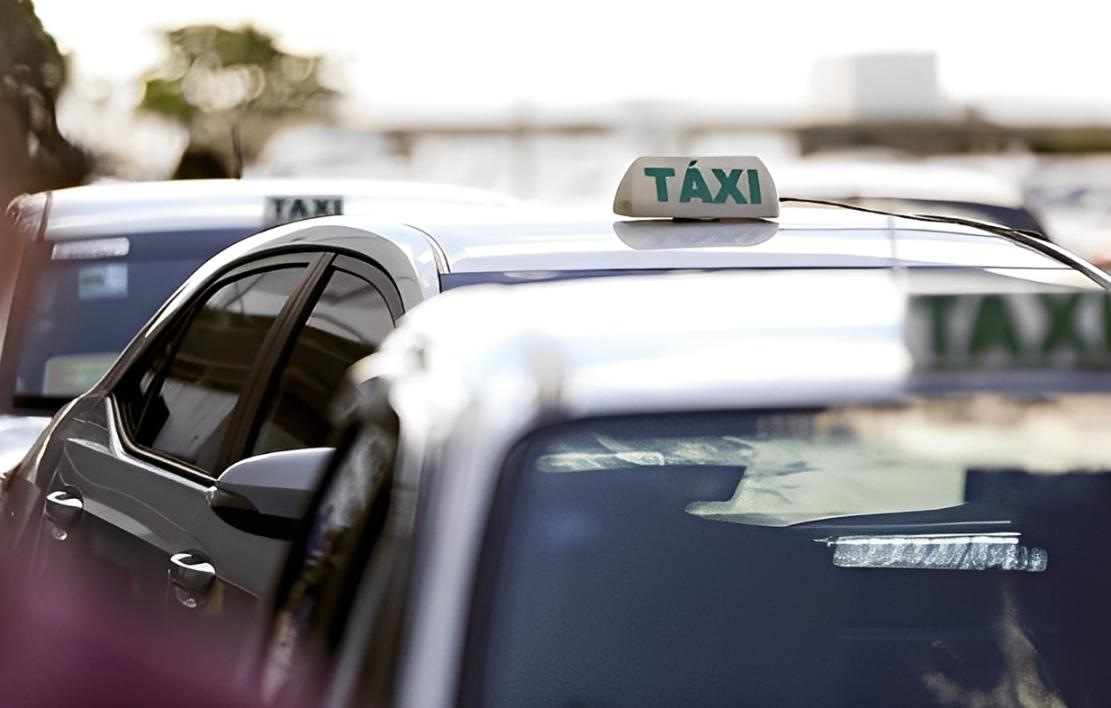 Comissão aprova MP que extingue taxa de verificação de taxímetros e amplia direitos dos taxistas
