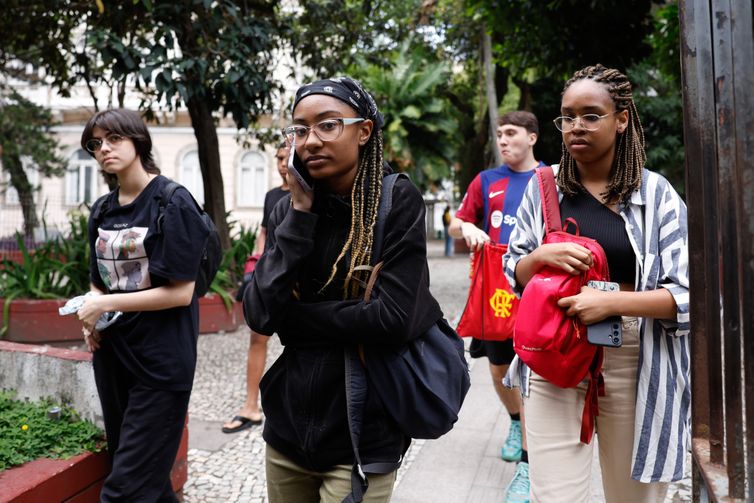 Saiba como usar as notas individuais do Enem 2025