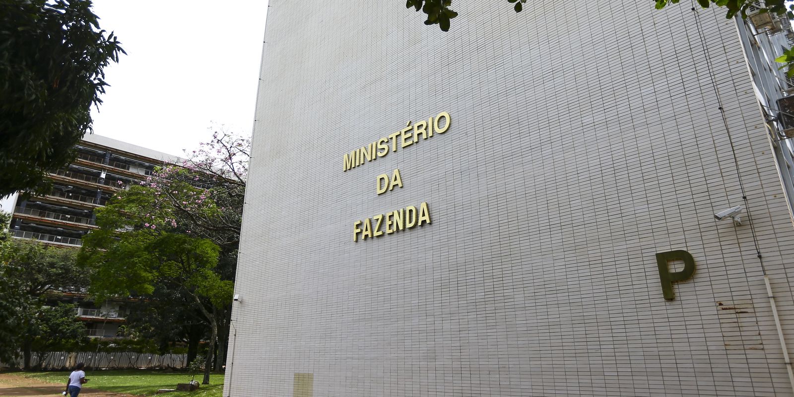 Brasil capta US$ 4,5 bilhões em títulos no mercado internacional