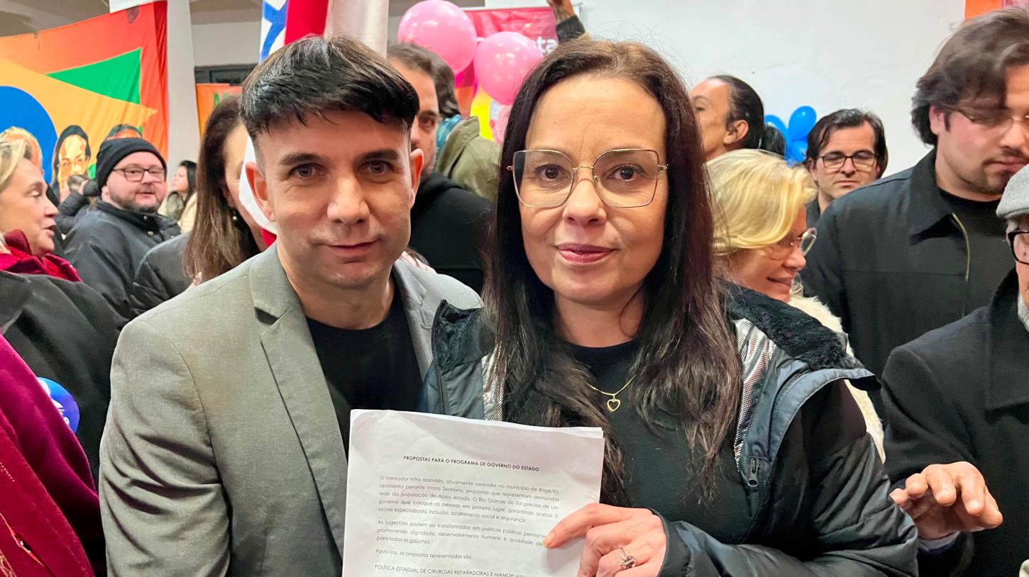 Lelinho entrega propostas para programa de governo estadual